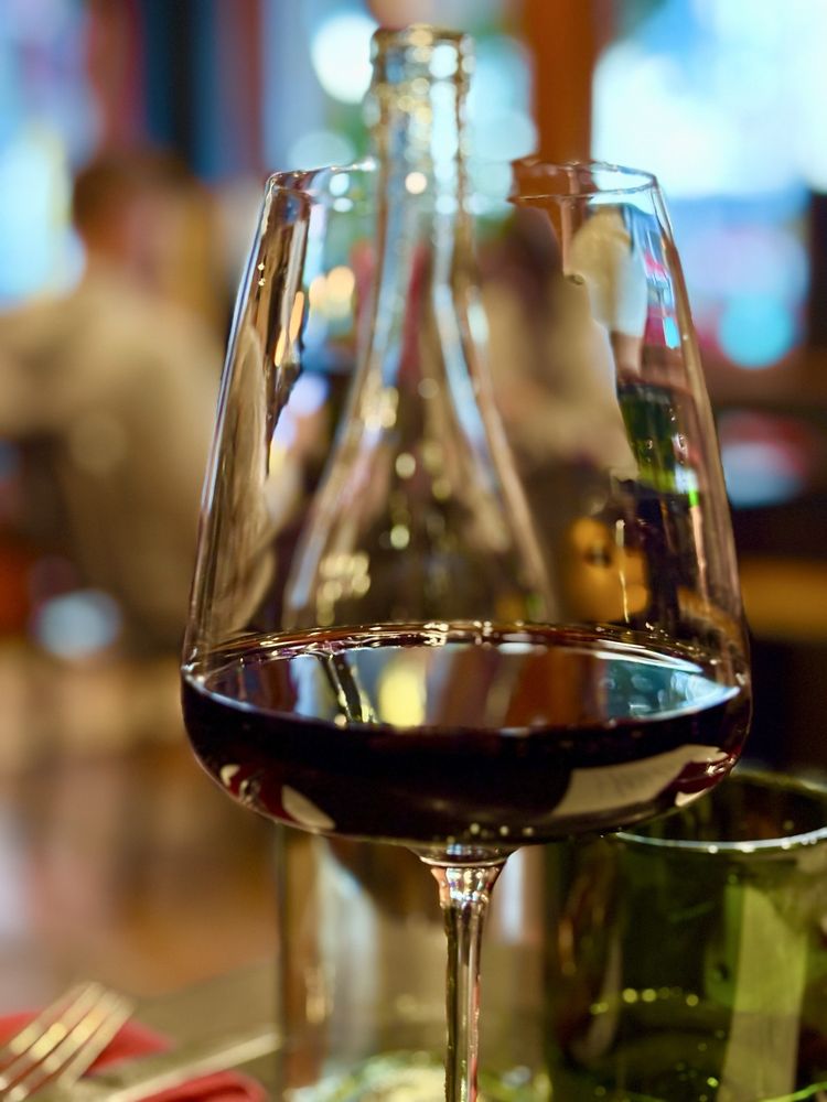 Red wine glass at InoVino